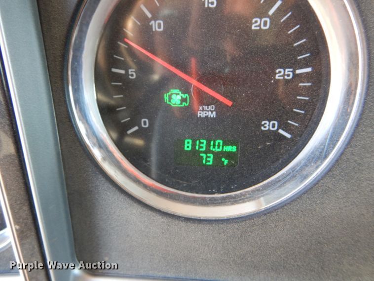 image for item DG0265 2010 Kenworth T400 flatbed truck