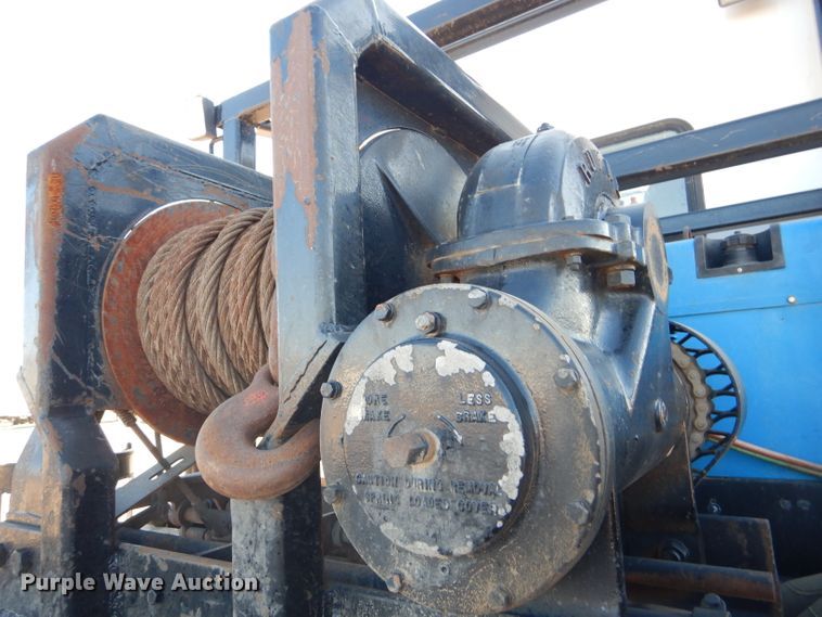 image for item DG0265 2010 Kenworth T400 flatbed truck