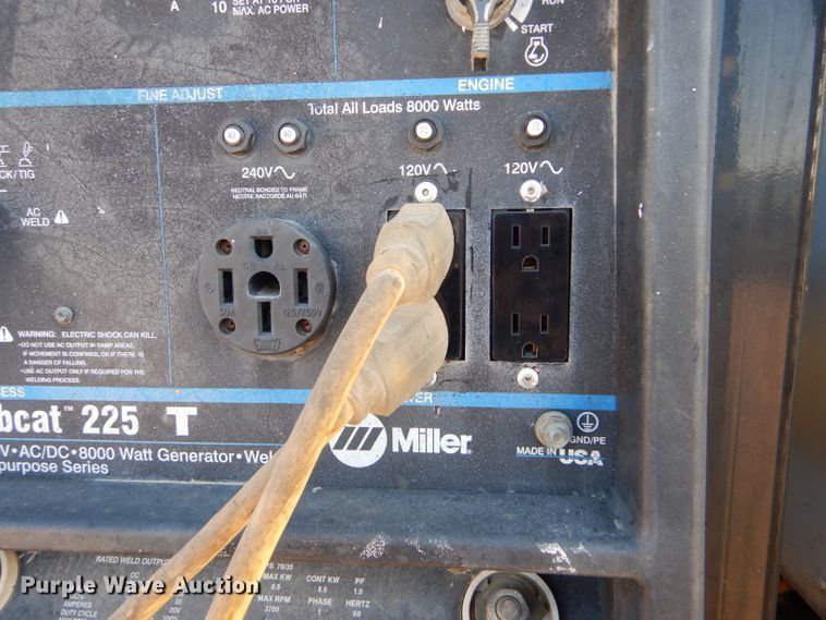 image for item DG0265 2010 Kenworth T400 flatbed truck