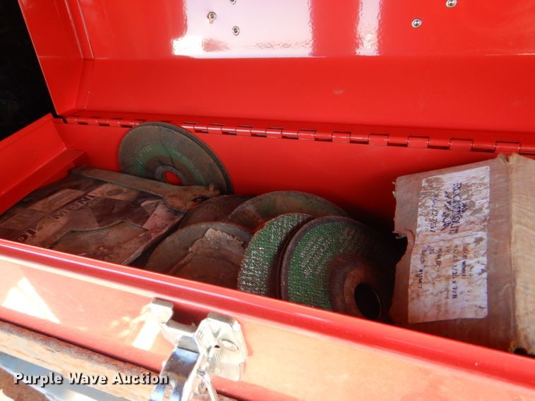 image for item DG0265 2010 Kenworth T400 flatbed truck