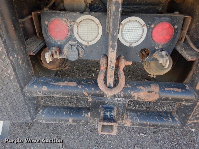 image for item DG0265 2010 Kenworth T400 flatbed truck