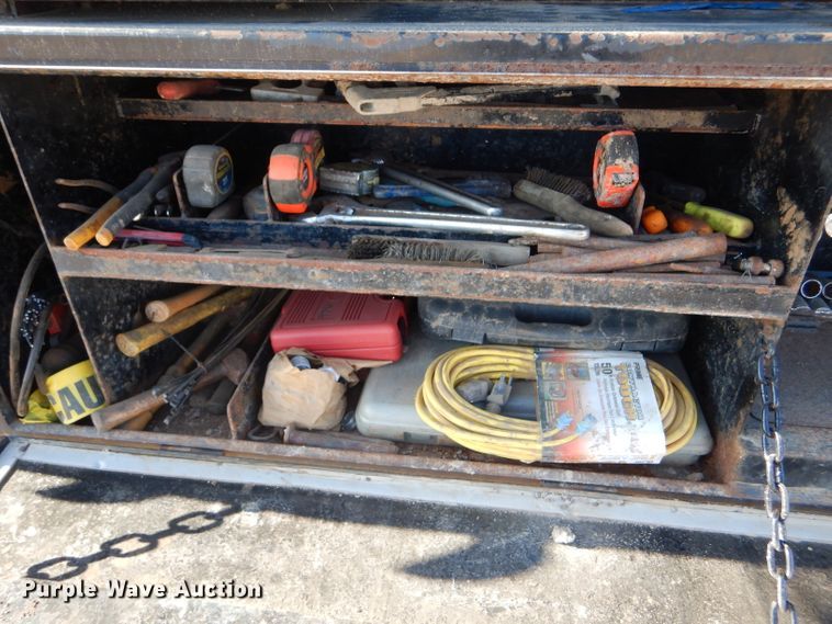 image for item DG0265 2010 Kenworth T400 flatbed truck