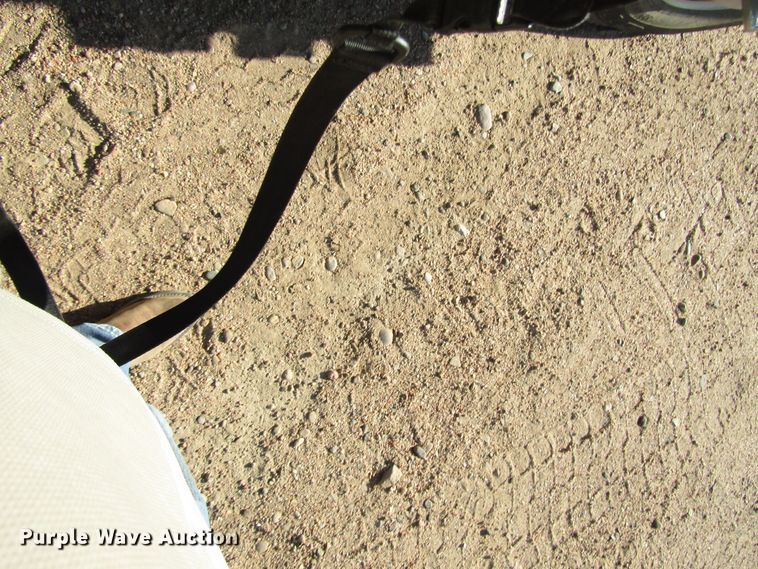 image for item DG0266 1995 Kenworth T800 semi truck