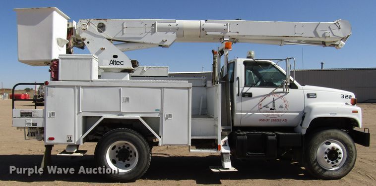 image for item DG0268 1997 GMC C8500 bucket truck