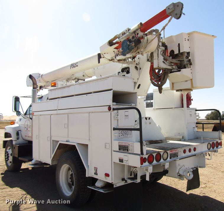image for item DG0268 1997 GMC C8500 bucket truck