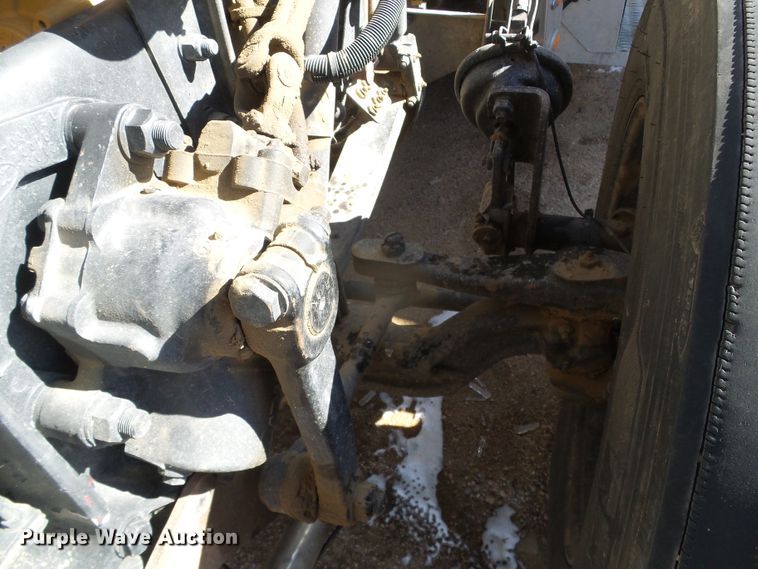 image for item DG0270 2006 Peterbilt 379 semi truck