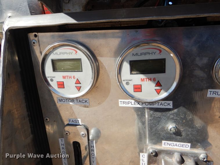 image for item DG0271 2007 Kenworth T800 vacuum / pump truck