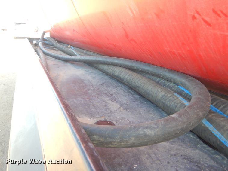 image for item DG0271 2007 Kenworth T800 vacuum / pump truck