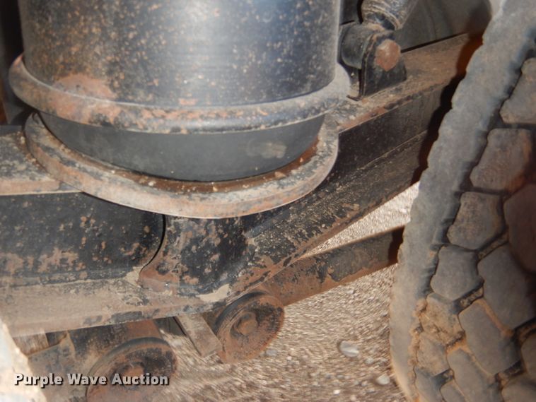 image for item DG0271 2007 Kenworth T800 vacuum / pump truck