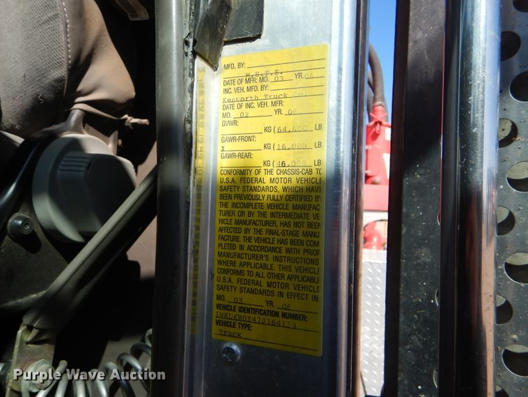 image for item DG0271 2007 Kenworth T800 vacuum / pump truck