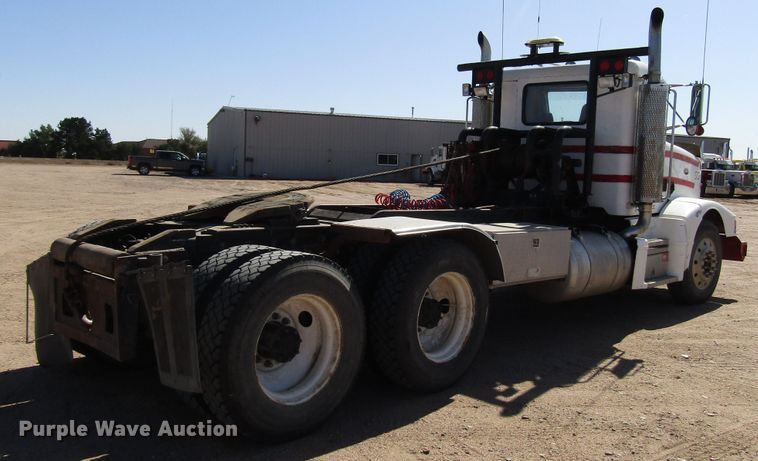 image for item DG0274 1991 Peterbilt 377 semi truck