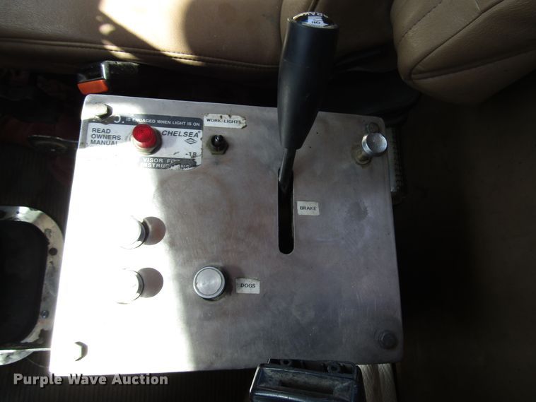 image for item DG0274 1991 Peterbilt 377 semi truck