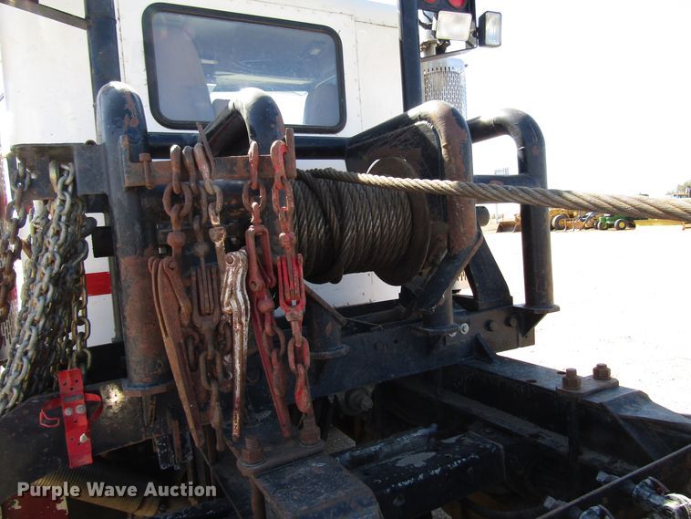 image for item DG0274 1991 Peterbilt 377 semi truck