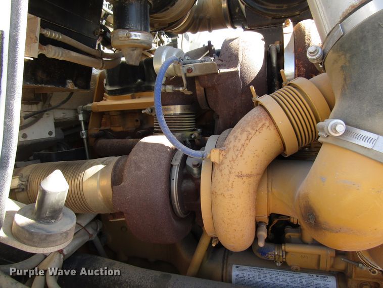 image for item DG0275 2007 Kenworth T800B winch truck