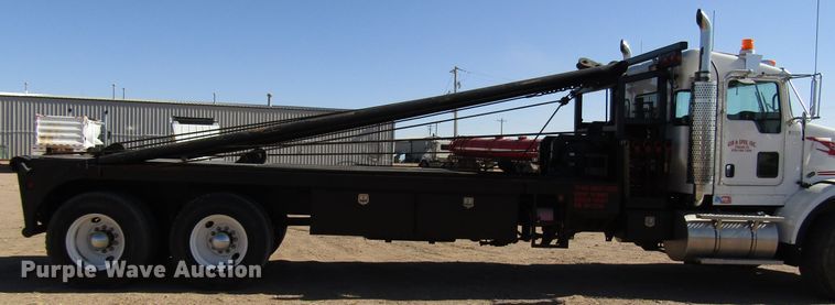 image for item DG0275 2007 Kenworth T800B winch truck