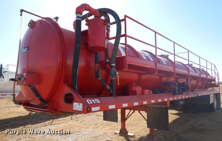 image for item DG0277 2012 Kruz SVAC-130-39 vacuum trailer