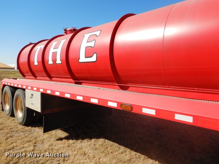 image for item DG0277 2012 Kruz SVAC-130-39 vacuum trailer