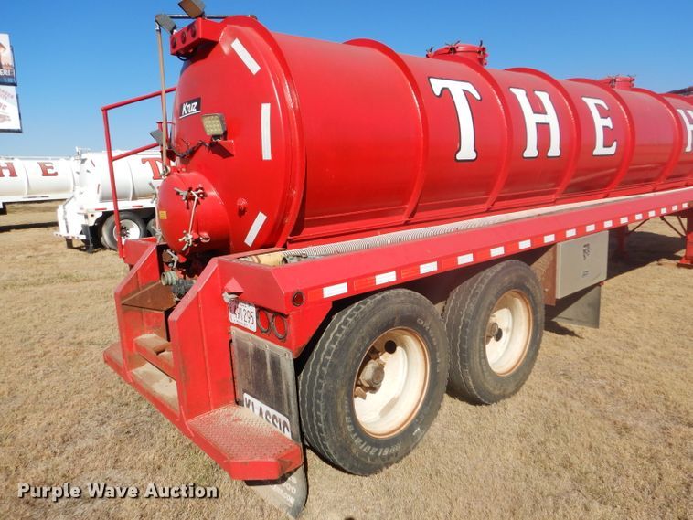 image for item DG0277 2012 Kruz SVAC-130-39 vacuum trailer