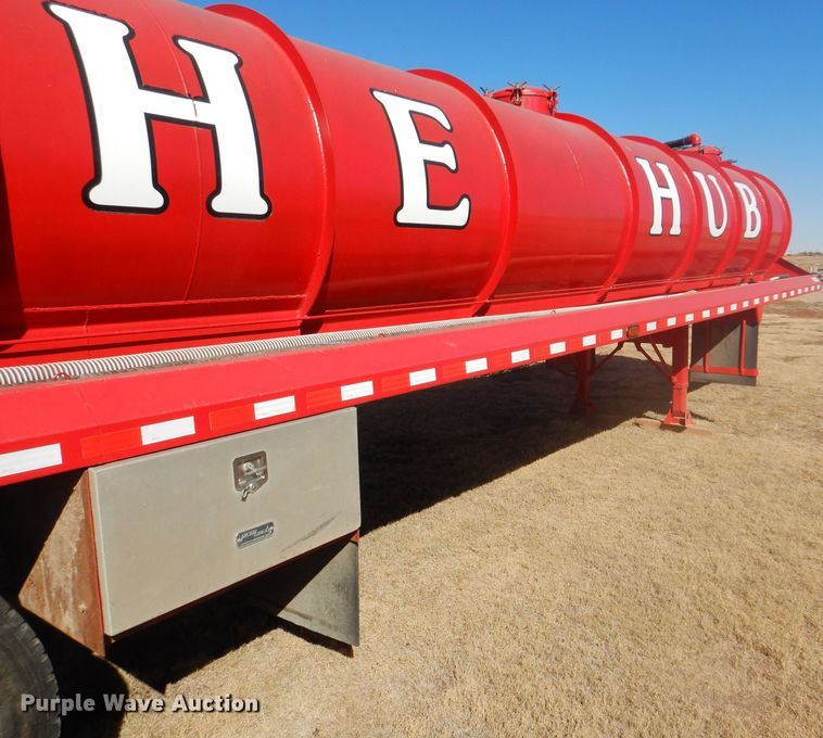 image for item DG0277 2012 Kruz SVAC-130-39 vacuum trailer