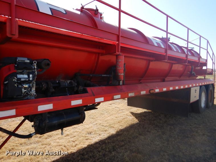 image for item DG0277 2012 Kruz SVAC-130-39 vacuum trailer