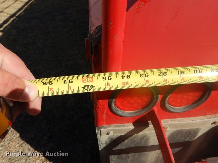 image for item DG0277 2012 Kruz SVAC-130-39 vacuum trailer