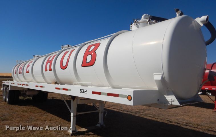 image for item DG0278 2012 Troxell vacuum trailer