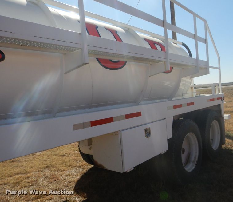 image for item DG0278 2012 Troxell vacuum trailer