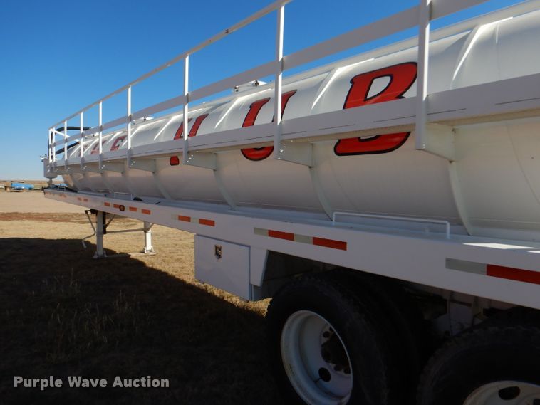 image for item DG0278 2012 Troxell vacuum trailer