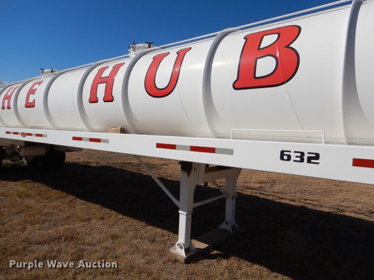 image for item DG0278 2012 Troxell vacuum trailer