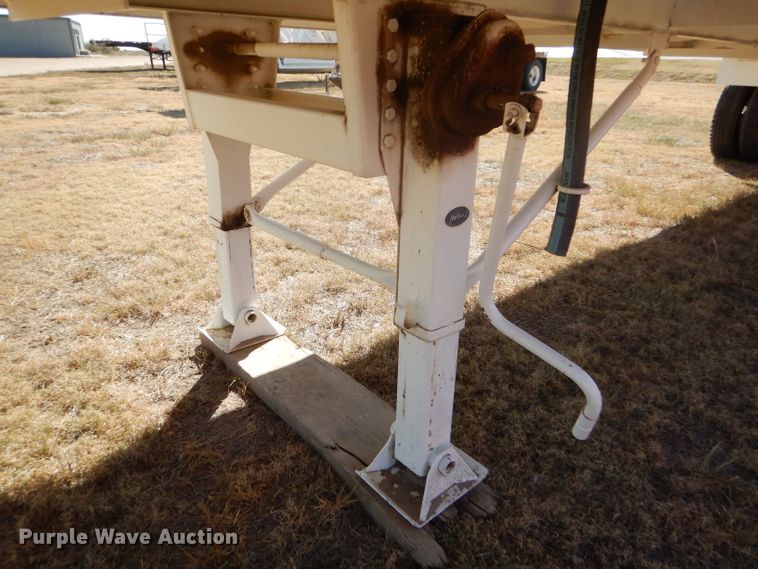 image for item DG0278 2012 Troxell vacuum trailer