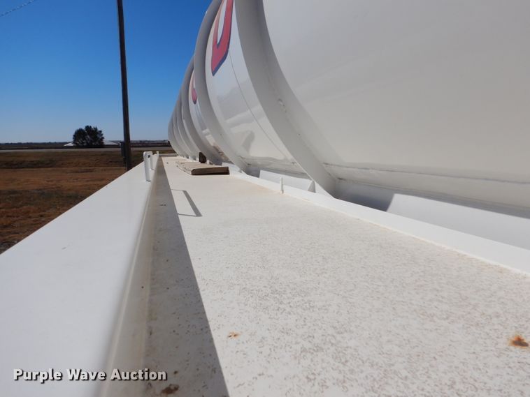 image for item DG0278 2012 Troxell vacuum trailer