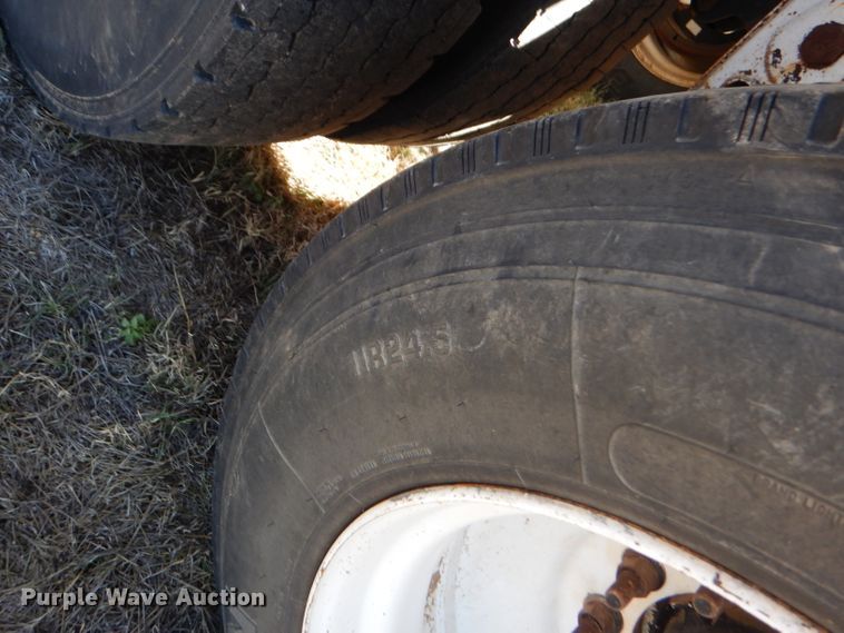 image for item DG0279 2008 Manac LBD40 bottom dump trailer