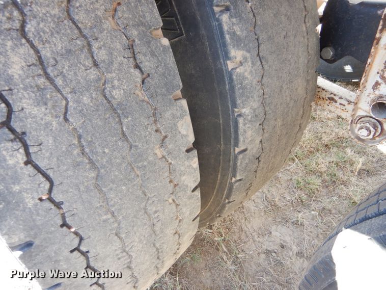 image for item DG0279 2008 Manac LBD40 bottom dump trailer