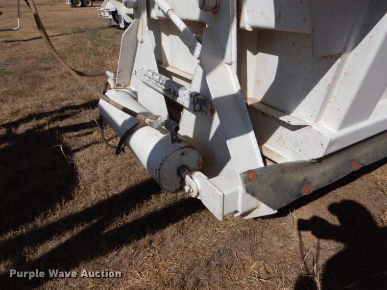 image for item DG0279 2008 Manac LBD40 bottom dump trailer