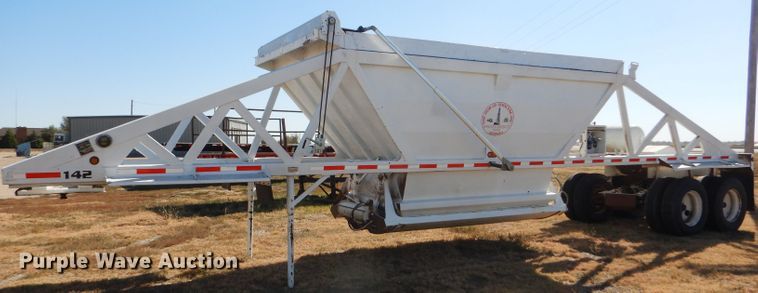 image for item DG0283 1999 Ranch bottom dump trailer