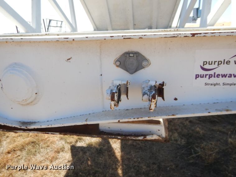 image for item DG0283 1999 Ranch bottom dump trailer