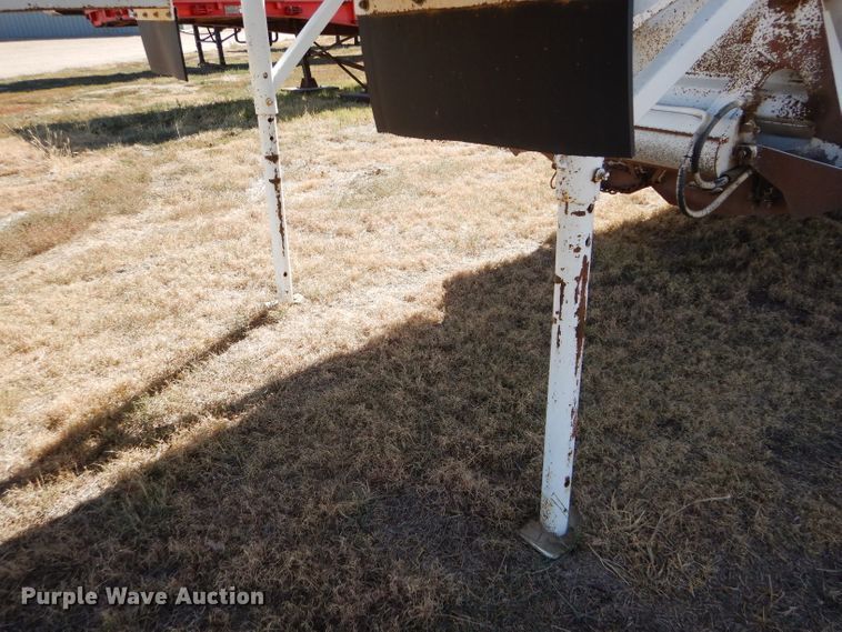 image for item DG0283 1999 Ranch bottom dump trailer