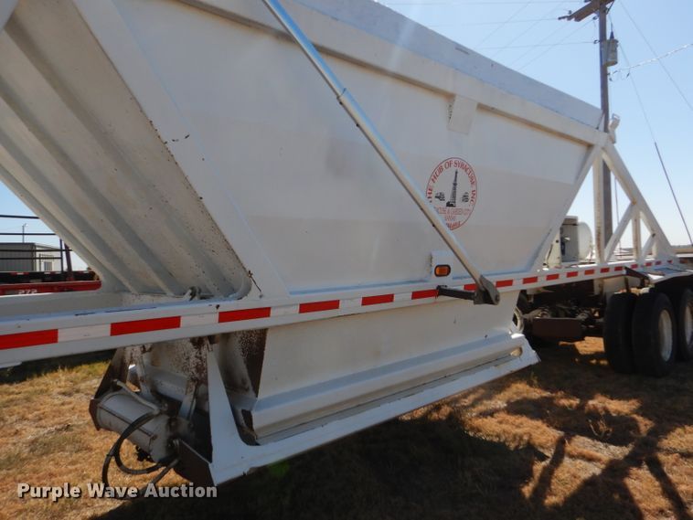 image for item DG0283 1999 Ranch bottom dump trailer