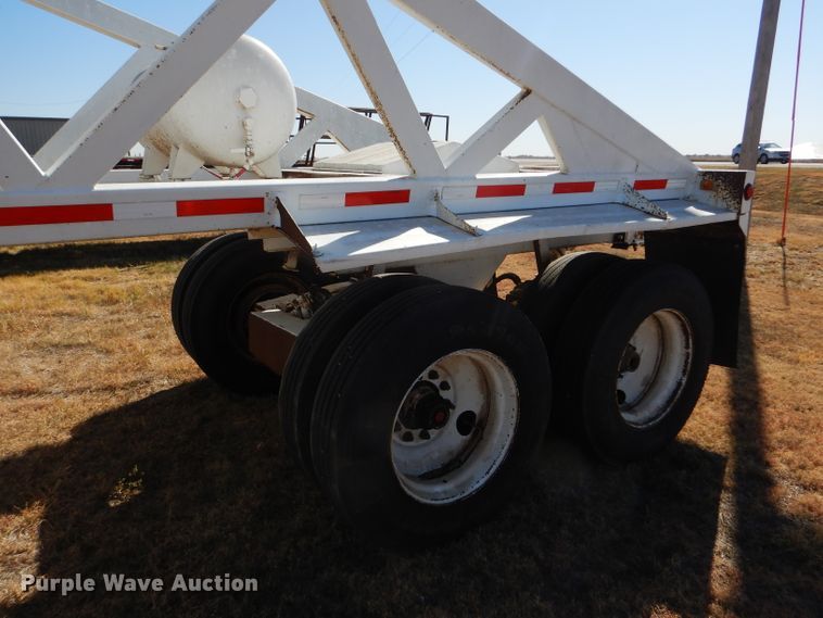 image for item DG0283 1999 Ranch bottom dump trailer