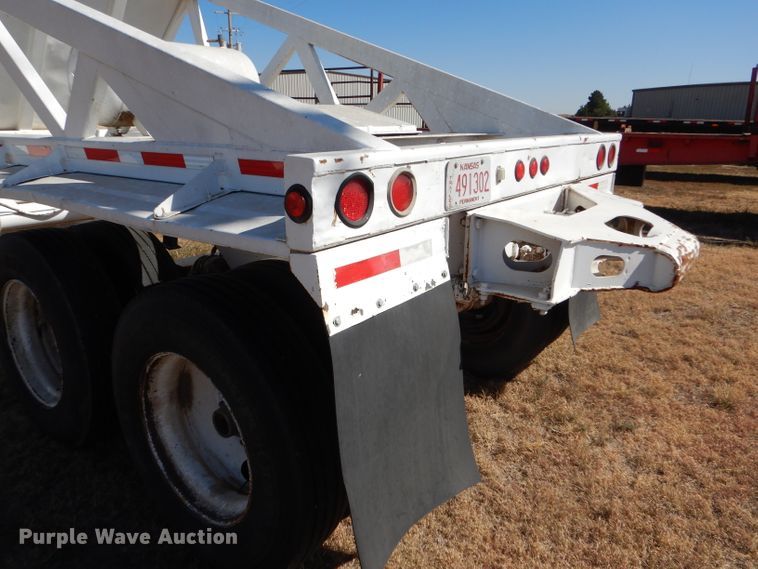 image for item DG0283 1999 Ranch bottom dump trailer