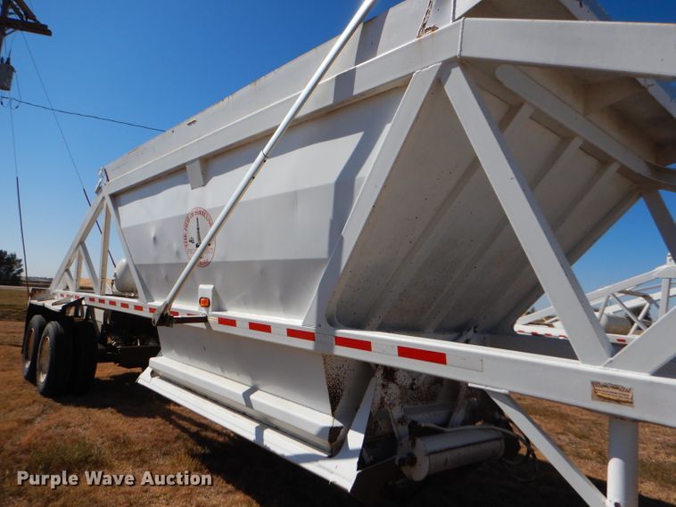 image for item DG0283 1999 Ranch bottom dump trailer