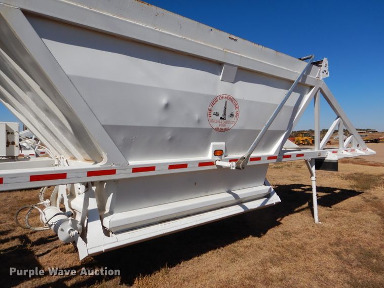 image for item DG0283 1999 Ranch bottom dump trailer