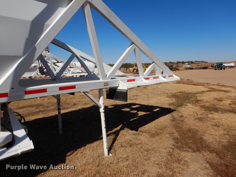 image for item DG0283 1999 Ranch bottom dump trailer