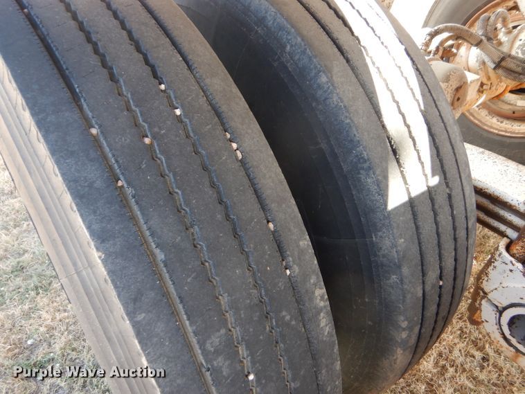 image for item DG0283 1999 Ranch bottom dump trailer