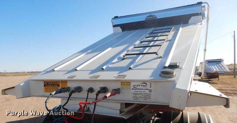 image for item DG0285 2018 CTS BDT-40 bottom dump trailer