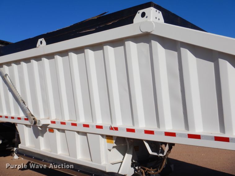 image for item DG0285 2018 CTS BDT-40 bottom dump trailer