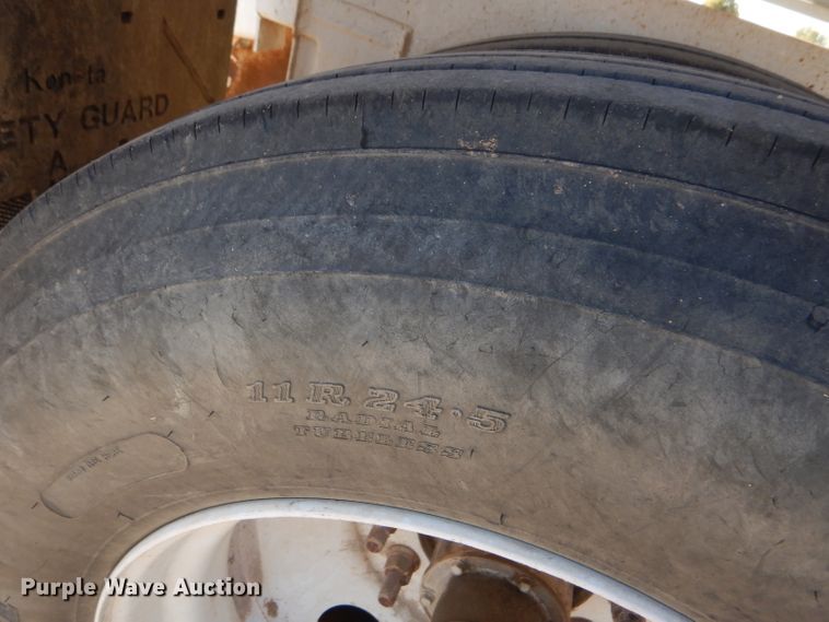 image for item DG0285 2018 CTS BDT-40 bottom dump trailer