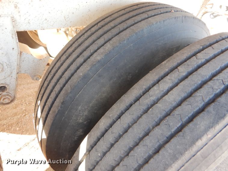 image for item DG0285 2018 CTS BDT-40 bottom dump trailer