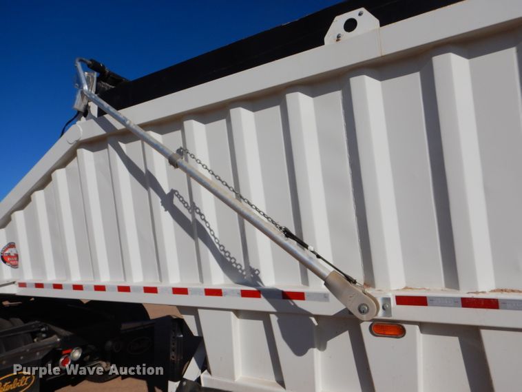 image for item DG0285 2018 CTS BDT-40 bottom dump trailer