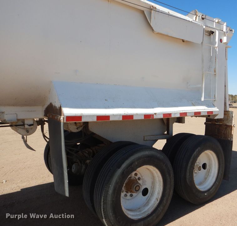 image for item DG0287 1999 Western Construction STR32 end dump trailer